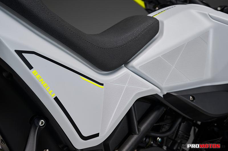 Benelli BKX 300 - Imagen 9