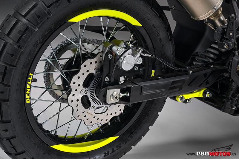 Benelli BKX 300 - Imagen 6