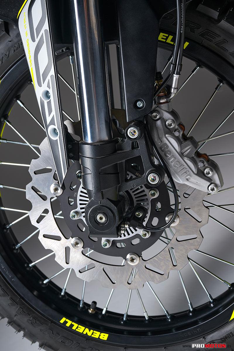 Benelli BKX 300 - Imagen 24