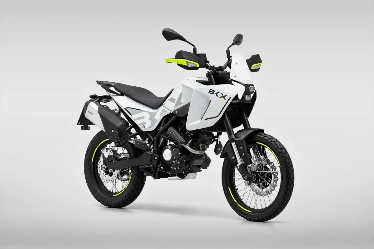 Benelli BKX 125 - Imagen 4