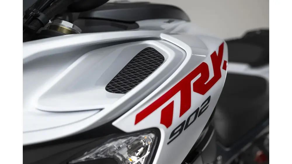 Benelli TRK 902 STRADALE - Imagen 11