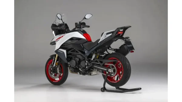 Benelli TRK 902 STRADALE